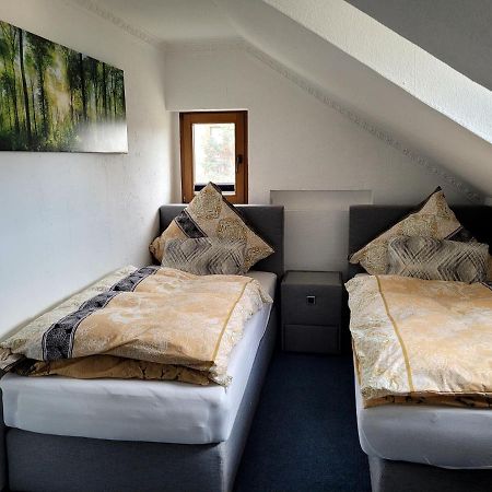 Gemuetliche Ferienwohnung Burgstadt Bagian luar foto