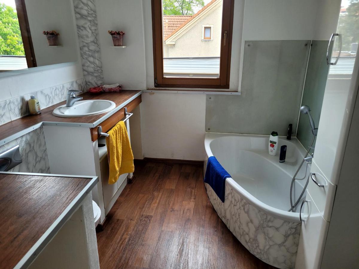 Gemuetliche Ferienwohnung Burgstadt Bagian luar foto