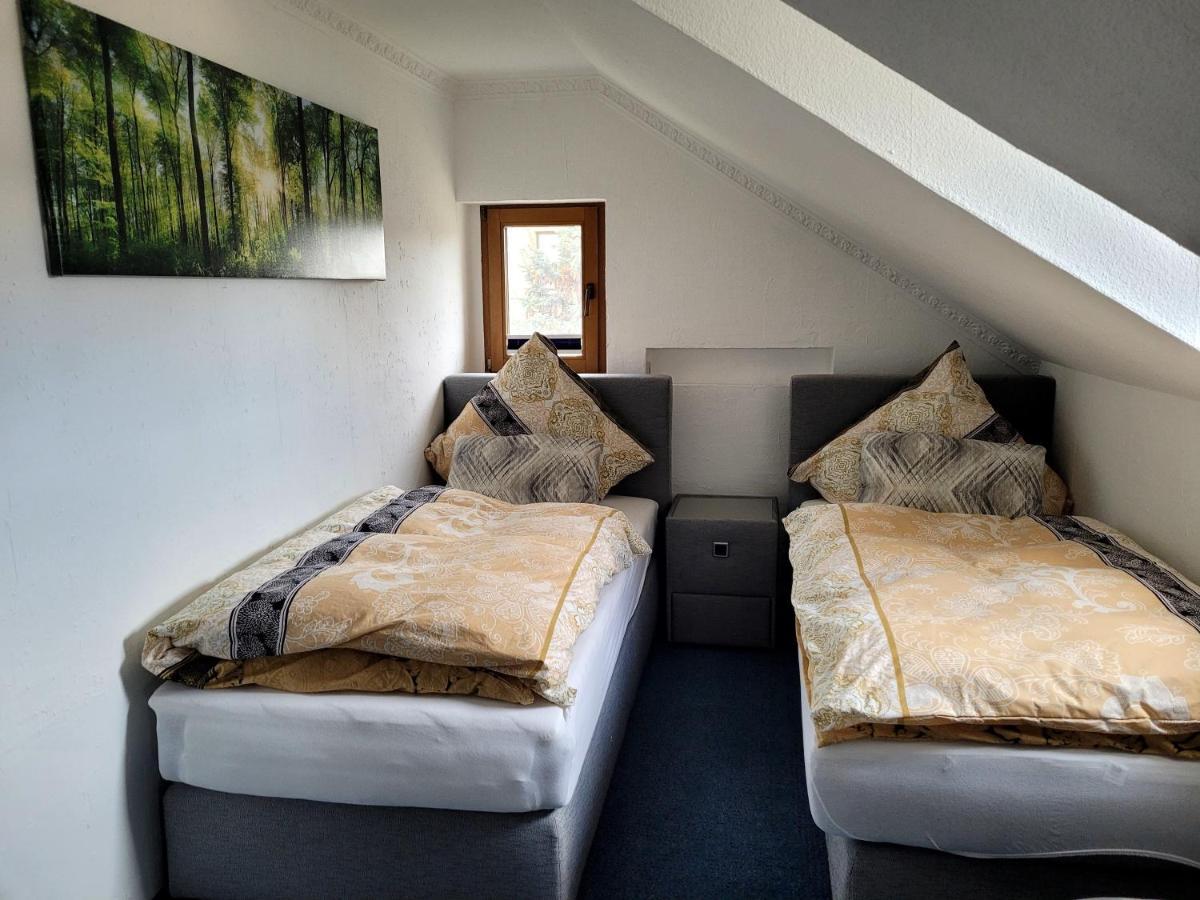 Gemuetliche Ferienwohnung Burgstadt Bagian luar foto